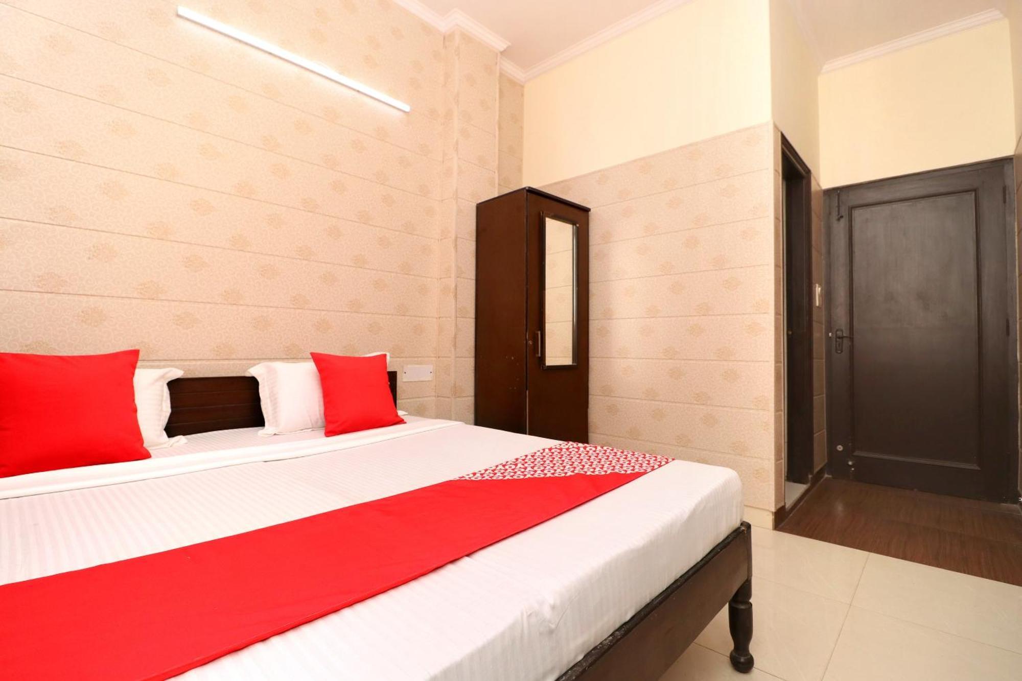 אמריצר Hotel O Mall Residency מראה חיצוני תמונה