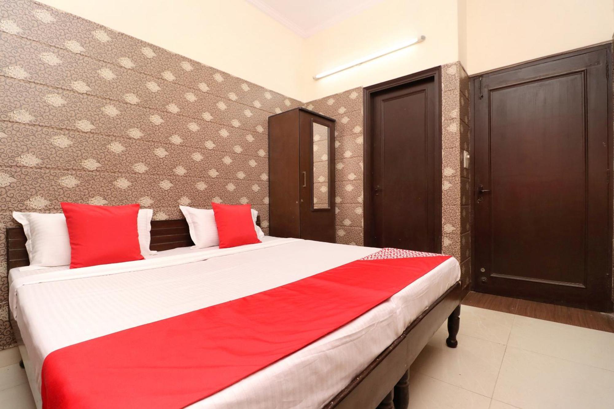 אמריצר Hotel O Mall Residency מראה חיצוני תמונה